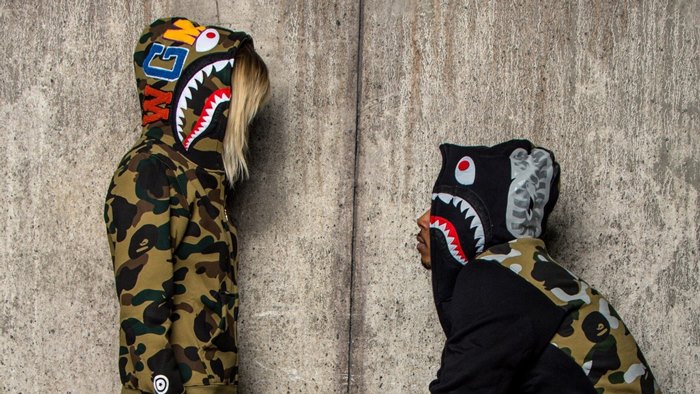 Как отличить подделку Bape от оригинала