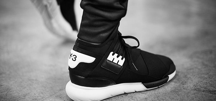 y 3